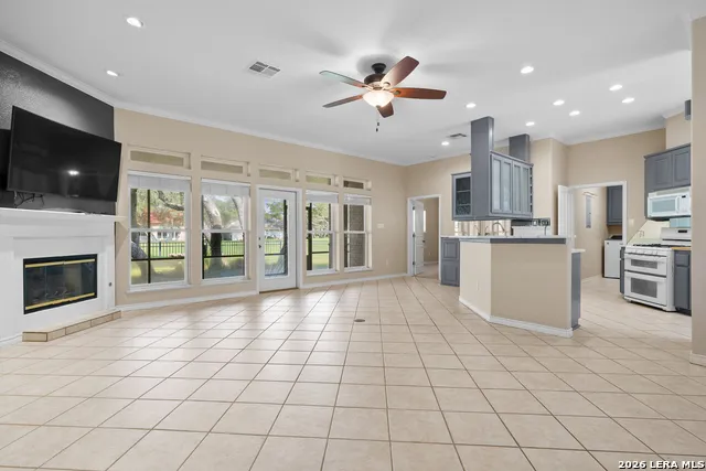 104 Peachtree Rockport, TX 78382