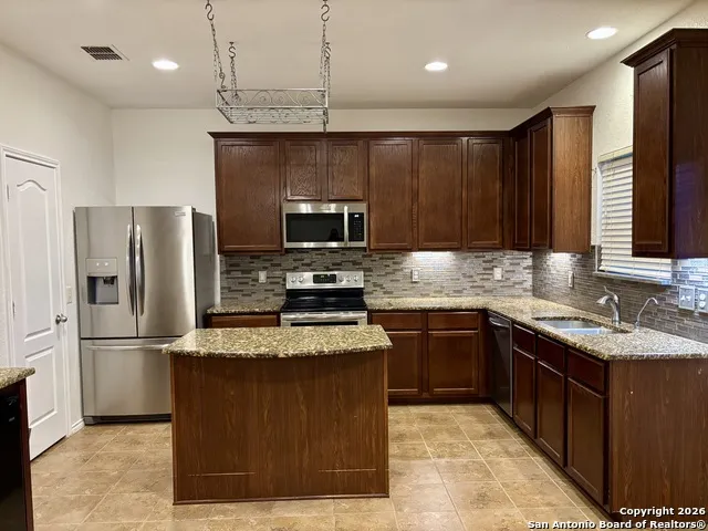 4006 Pavo Viejo San Antonio, TX 78223