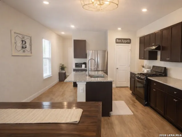 177 Middle Green loop Floresville, TX 78114