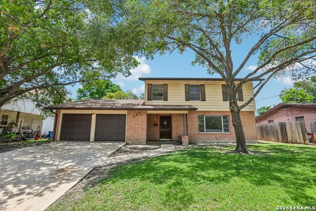 111 HANNASCH DR San Antonio, TX 78213
