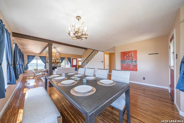 194 NW Hills Dr Kerrville, TX 78028