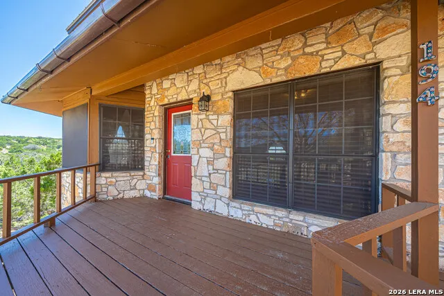 194 NW Hills Dr Kerrville, TX 78028