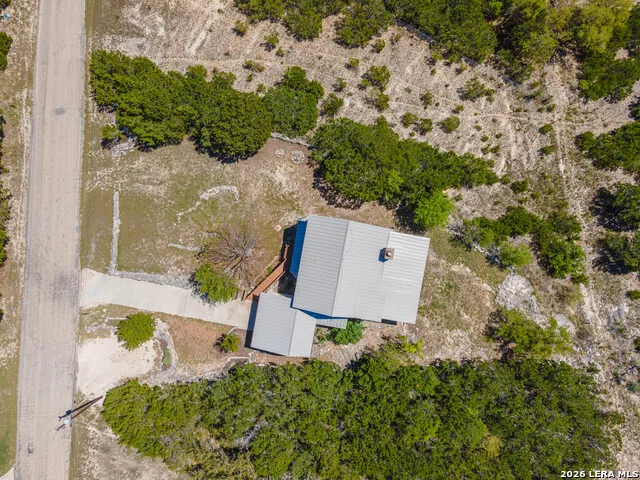 194 NW Hills Dr Kerrville, TX 78028