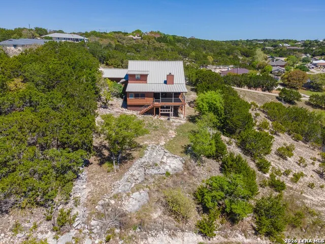 194 NW Hills Dr Kerrville, TX 78028