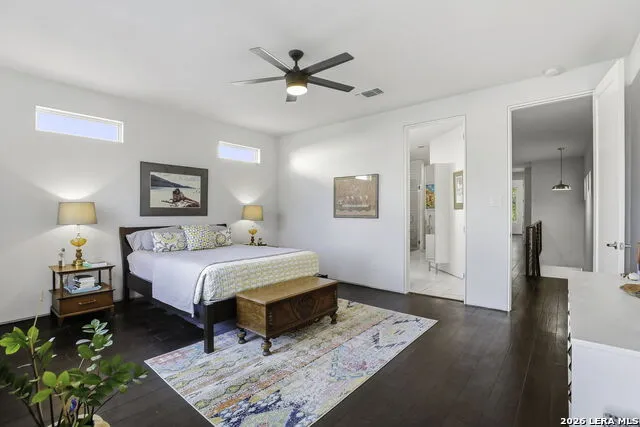130 Clay San Antonio, TX 78204