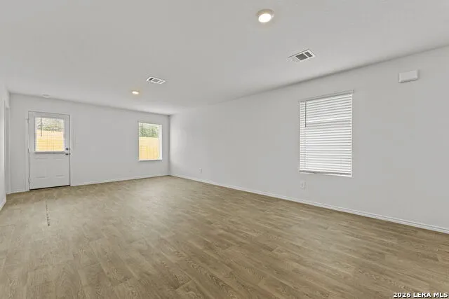 16052 Mahogany Way Elmendorf, TX 78112