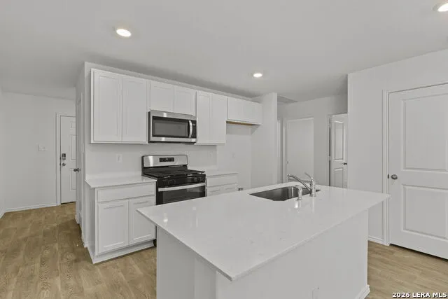 16052 Mahogany Way Elmendorf, TX 78112