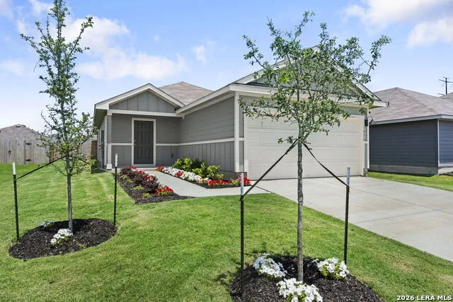 1022 Bold Run Seguin, TX 78155
