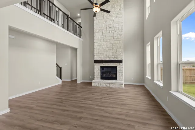 127 Highland Park Castroville, TX 78009