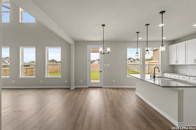 127 Highland Park Castroville, TX 78009