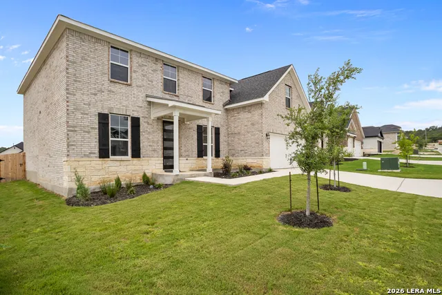 127 Highland Park Castroville, TX 78009