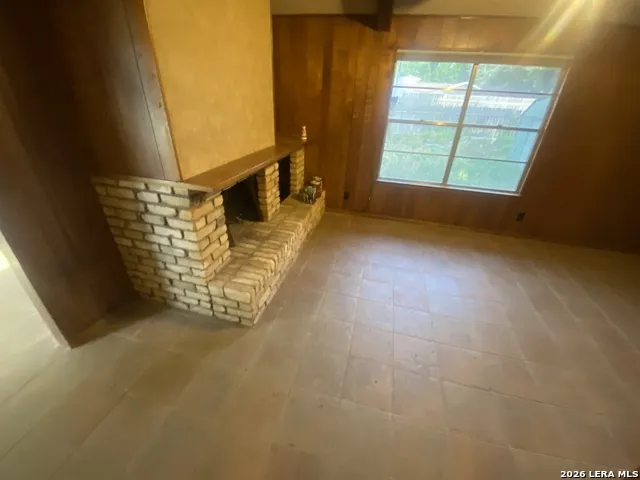 9811 Carolwood Dr San Antonio, TX 78213