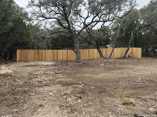 432 Canyon Lake Dr Bandera, TX 78003