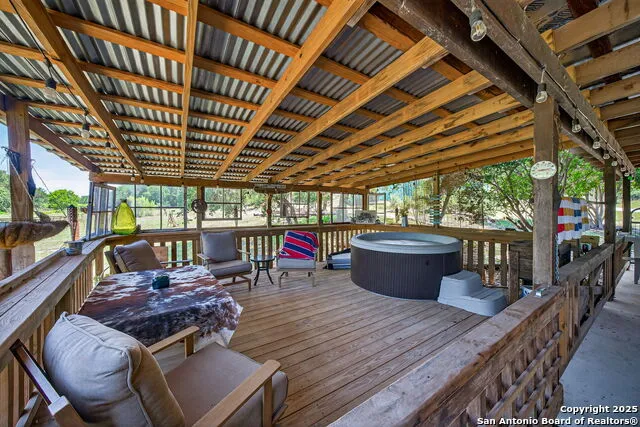 924 Wagon Creek Bandera, TX 78003