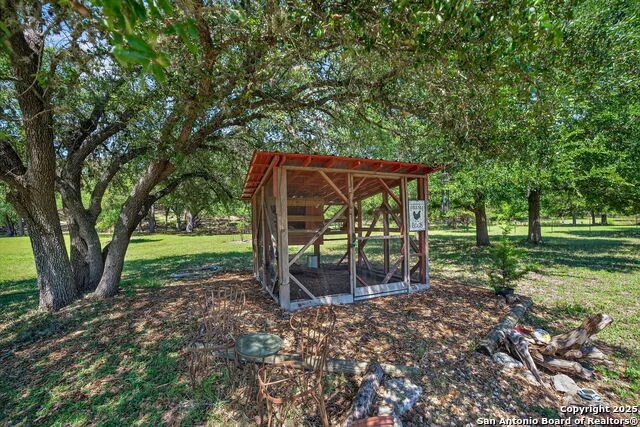 924 Wagon Creek Bandera, TX 78003