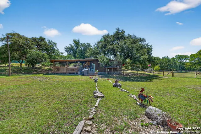 924 Wagon Creek Bandera, TX 78003