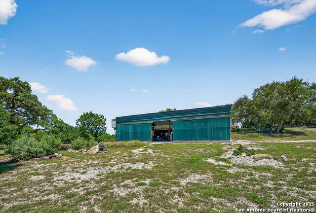 924 Wagon Creek Bandera, TX 78003