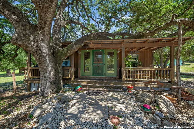924 Wagon Creek Bandera, TX 78003
