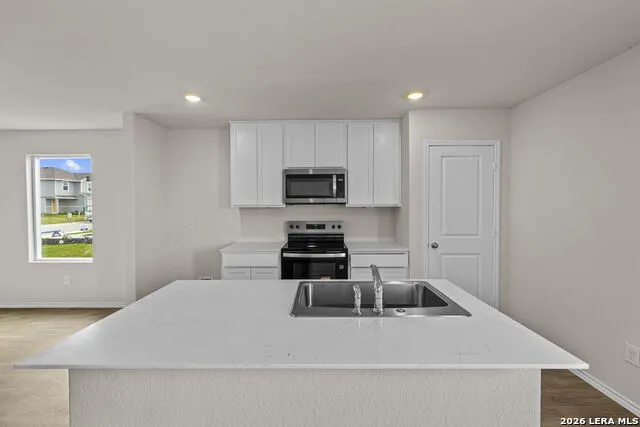 1027 Gladys Run Seguin, TX 78155