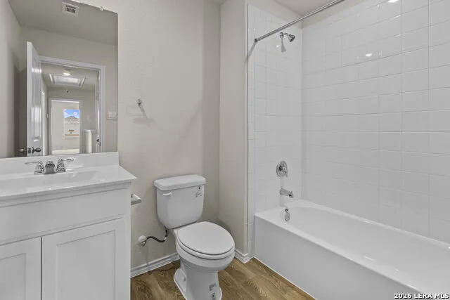 1027 Gladys Run Seguin, TX 78155