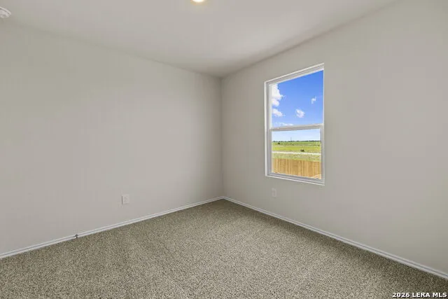 1027 Gladys Run Seguin, TX 78155