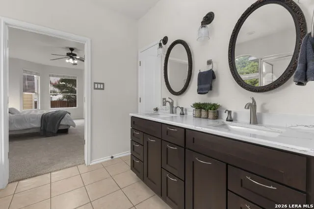 8942 FIREBAUGH DR Helotes, TX 78023