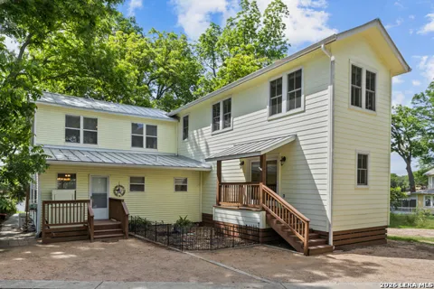157 LAKE BND