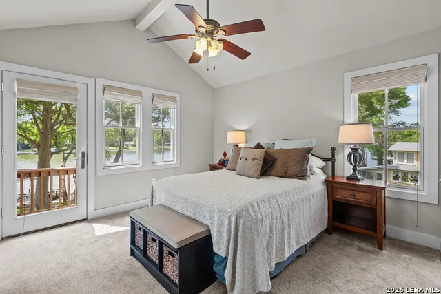 157 LAKE BND McQueeney, TX 78123