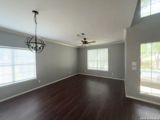 11823 Barkston Dr San Antonio, TX 78253
