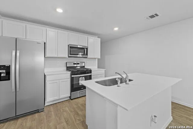16071 Mahogany Way Elmendorf, TX 78112