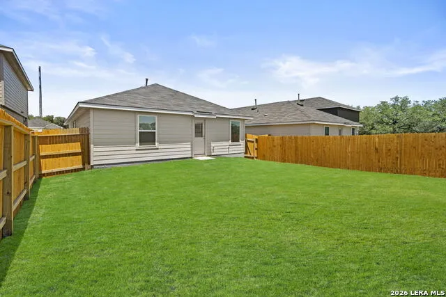 16071 Mahogany Way Elmendorf, TX 78112