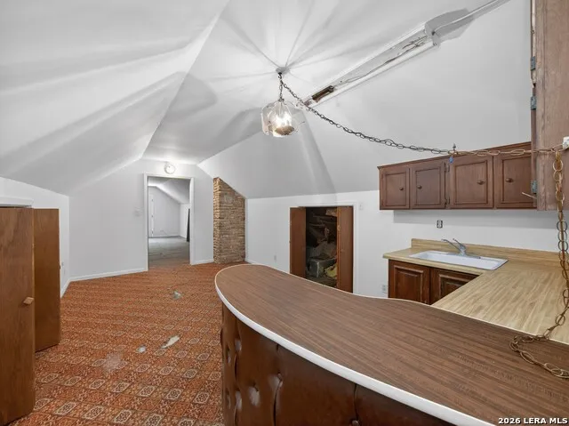 333 Secret Valley Dr Kerrville, TX 78028