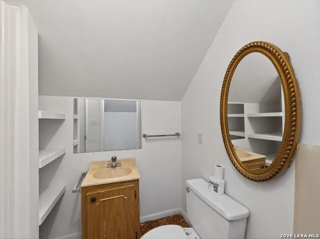 333 Secret Valley Dr Kerrville, TX 78028
