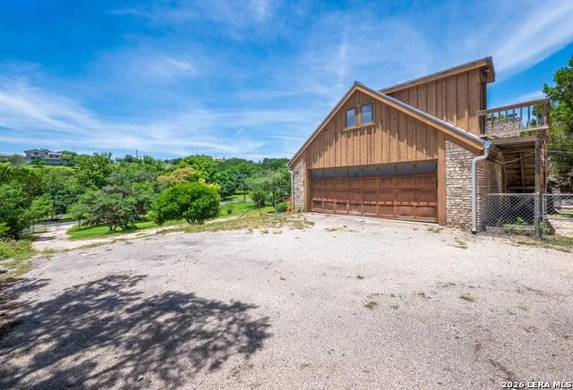 333 Secret Valley Dr Kerrville, TX 78028