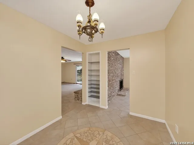 333 Secret Valley Dr Kerrville, TX 78028