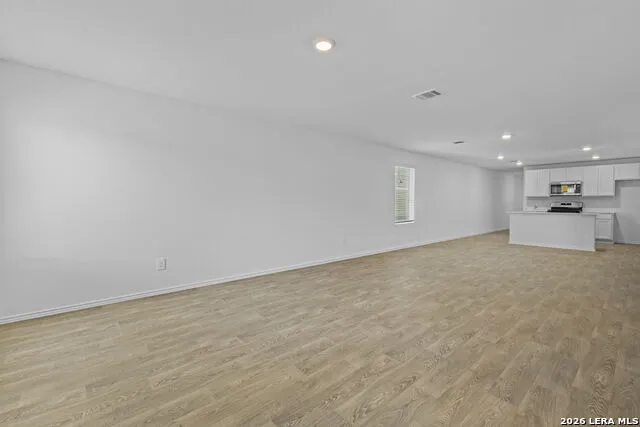 16068 Mahogany Way Elmendorf, TX 78112