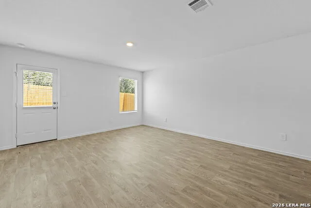 16068 Mahogany Way Elmendorf, TX 78112