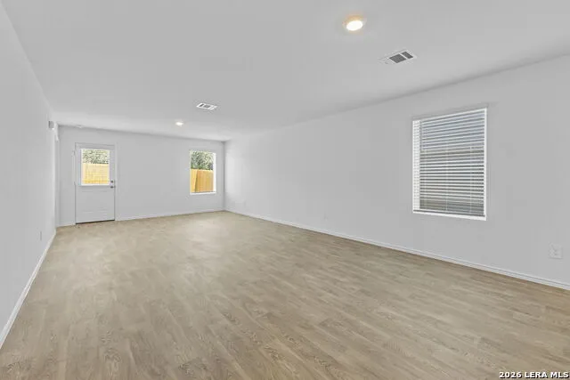 16068 Mahogany Way Elmendorf, TX 78112