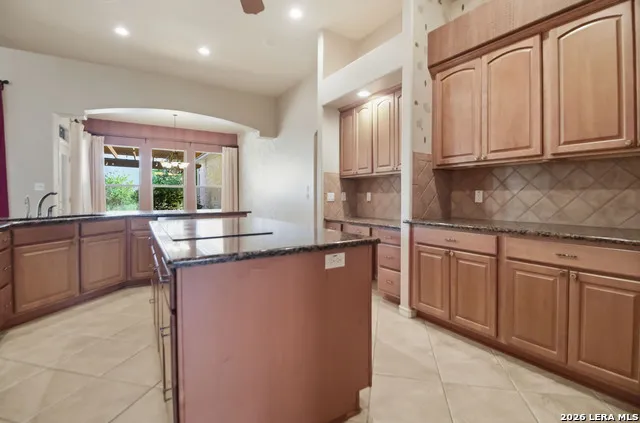 1116 Stagecoach Trl San Marcos, TX 78666