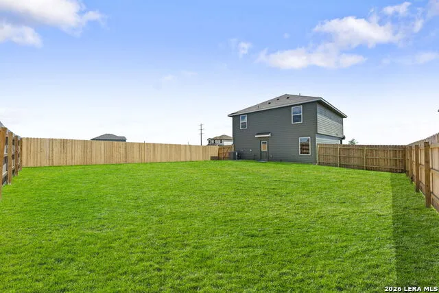 1034 Gladys Run Seguin, TX 78155