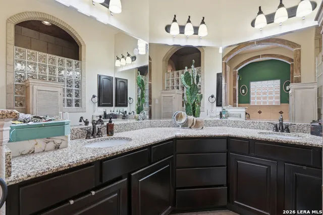 18702 Edwards Edge San Antonio, TX 78256