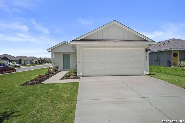 1038 Bold Run Seguin, TX 78155