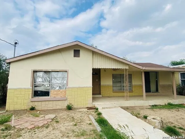 1473 Williams St. Eagle Pass, TX 78852