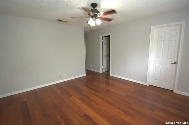 6150 BORDER TRAIL DR San Antonio, TX 78240
