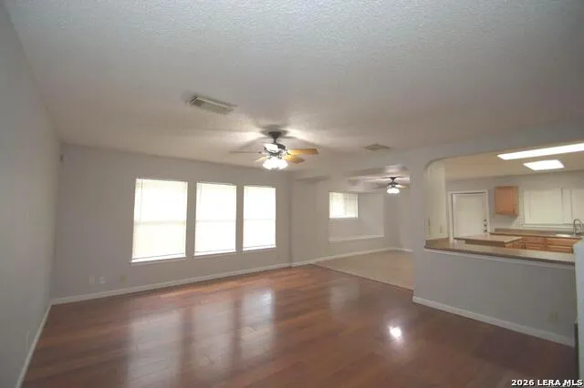 6150 BORDER TRAIL DR San Antonio, TX 78240