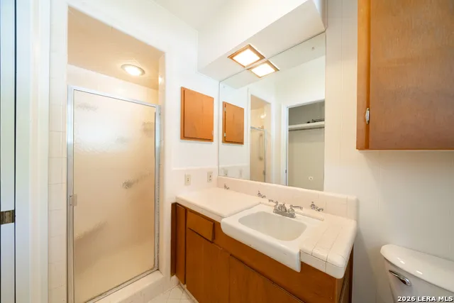 6614 Moss Oak San Antonio, TX 78229