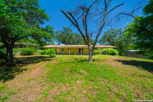 6614 Moss Oak San Antonio, TX 78229