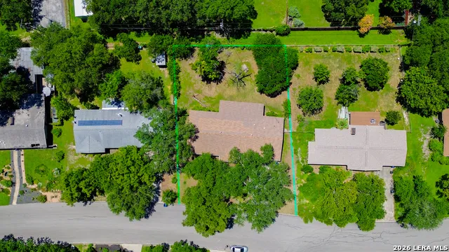 6614 Moss Oak San Antonio, TX 78229