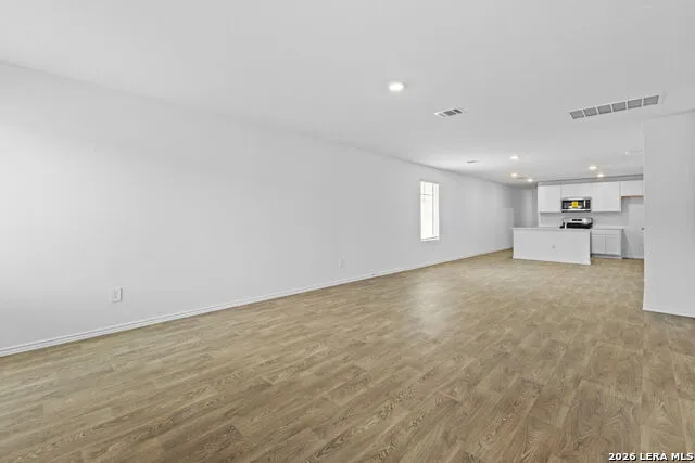 16048 Mahogany Way Elmendorf, TX 78112