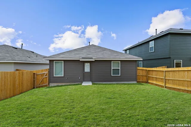 16048 Mahogany Way Elmendorf, TX 78112